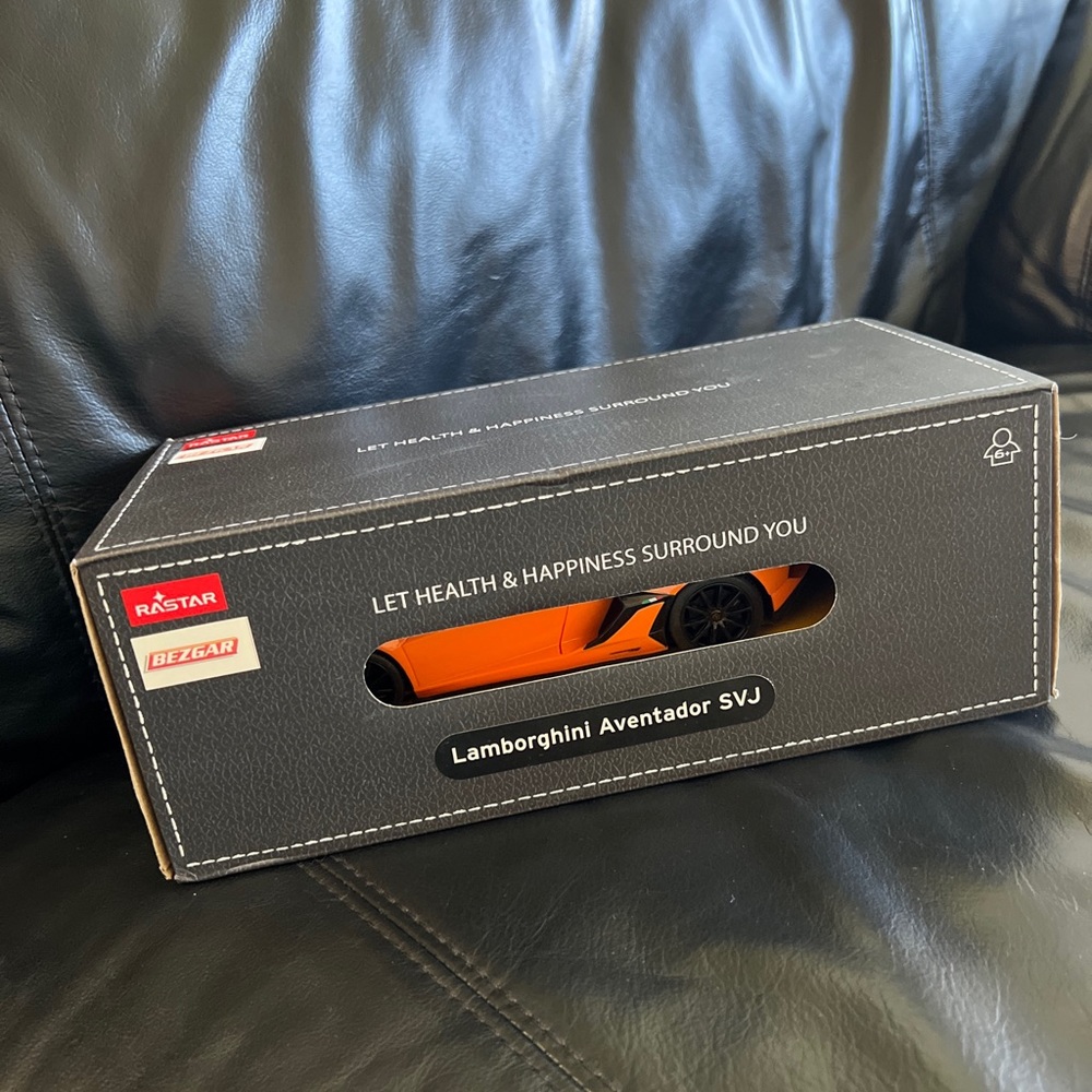 NEW RASTAR BEZGAR Remote Control Lamborghini Adventador SVJ 2.4 GHz ORANGE